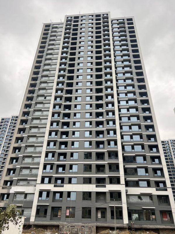 毛坯3室2廳1衛(wèi)110m288萬元